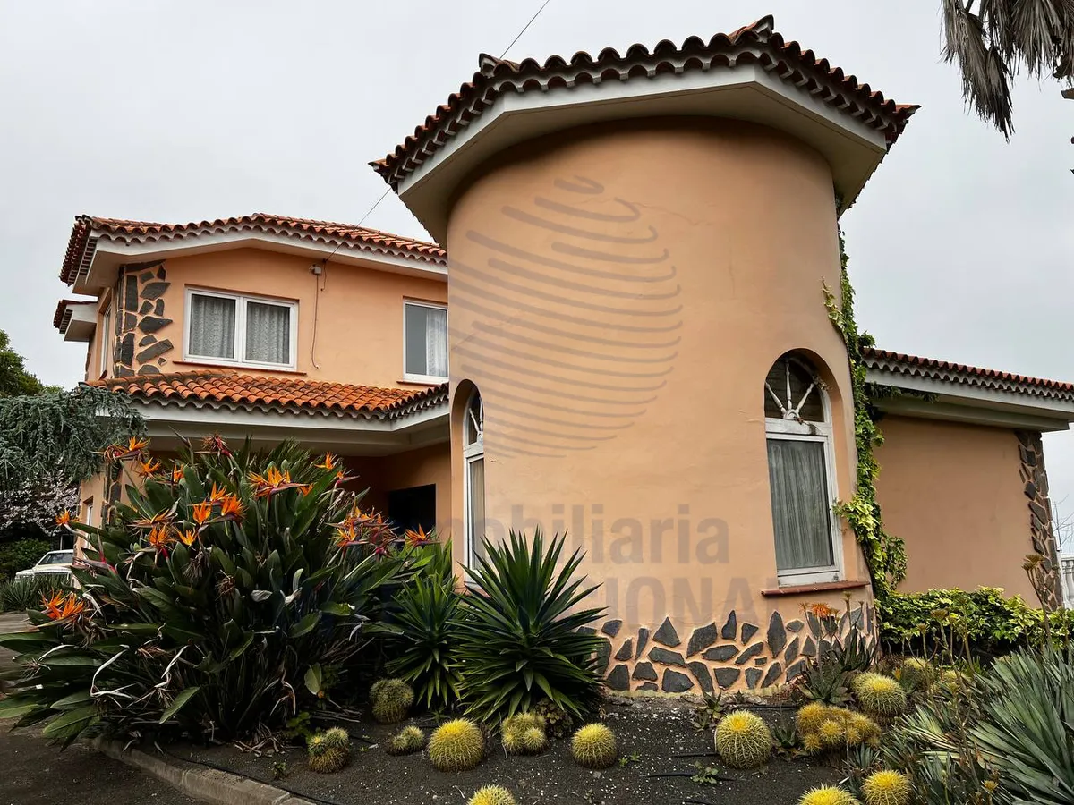Finca con 3 chalets - La Orotava - Imagen 1
